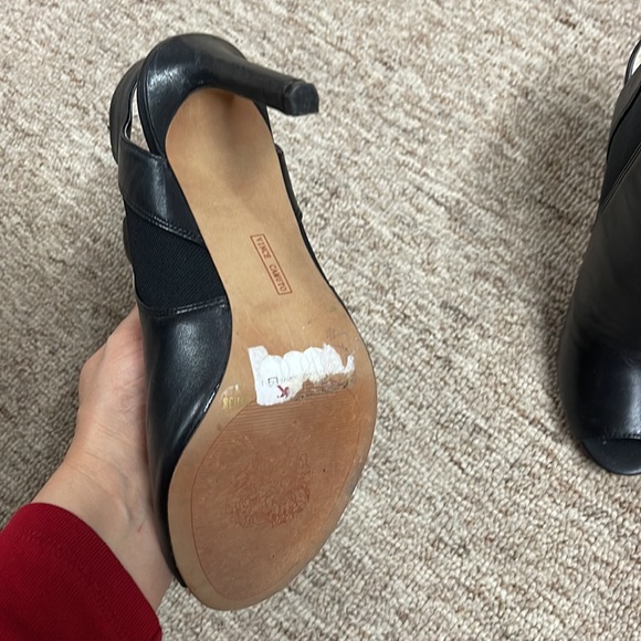 Booties - Picture 3 of 11